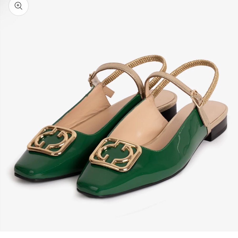 VINCI  The Rosalinda Green Patent Leather Women Flat Slingback Shoe. Size 37